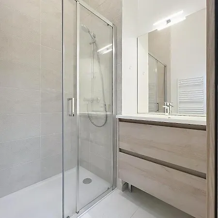New Duplex 147 M Modern, Spacious 13 People *
